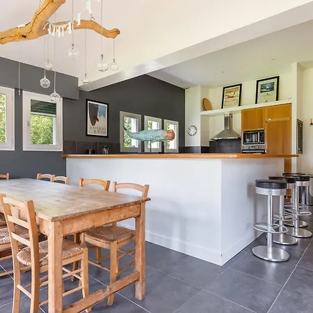 Holiday home Belle Maison Basque Avec Piscine A Guethary