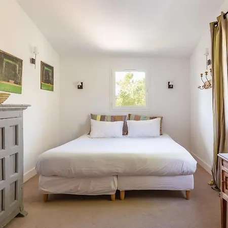 Belle Maison Basque Avec Piscine A Holiday home Guethary