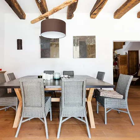 Belle Maison Basque Avec Piscine A Holiday home *