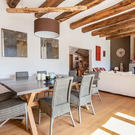 Belle Maison Basque Avec Piscine A *