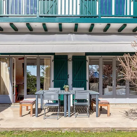 Belle Maison Basque Avec Piscine A Guethary
